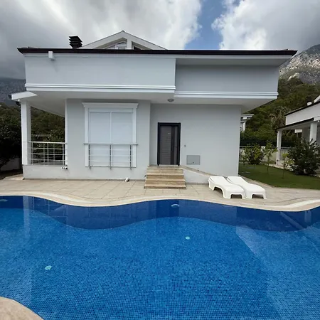 Ares Villari * Antalya